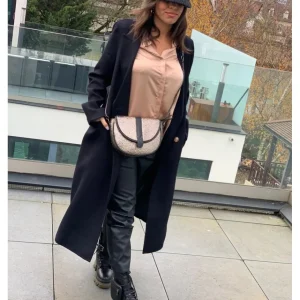 Osmose Shoes Bikers | Boots - Bottines-Boots Rangers Fidji : Cuir Noir à Lacets Semelle Kaki et brode à Poche